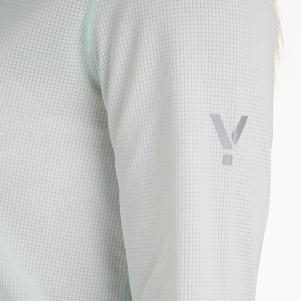 Womens Elpis Core Long Sleeve Running Tee (Morning Mist)