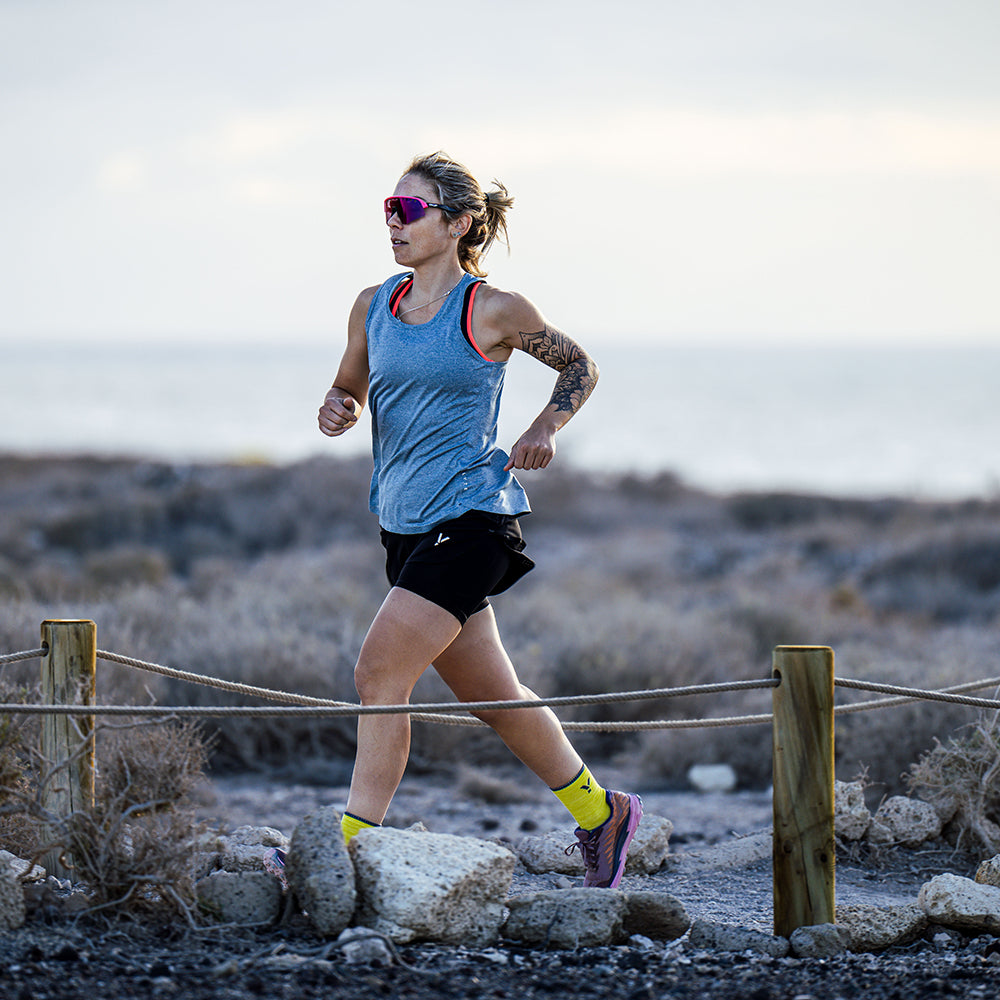 Womens Tern 2-In-1 Trail Shorts (Black)