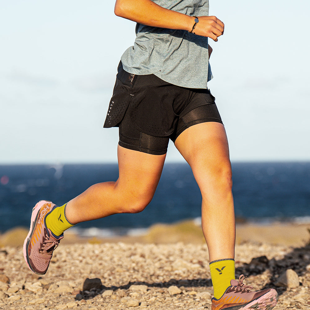 Womens Tern 2-In-1 Trail Shorts (Black)