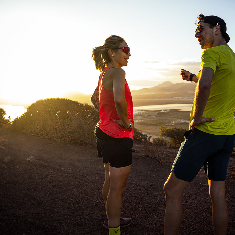Womens Tern 2-In-1 Trail Shorts (Navy)