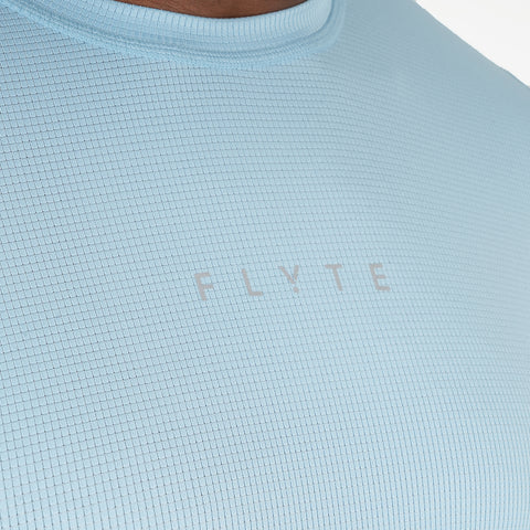 Mens Aeolus Core Long Sleeve Running Tee (Forget Me Not)