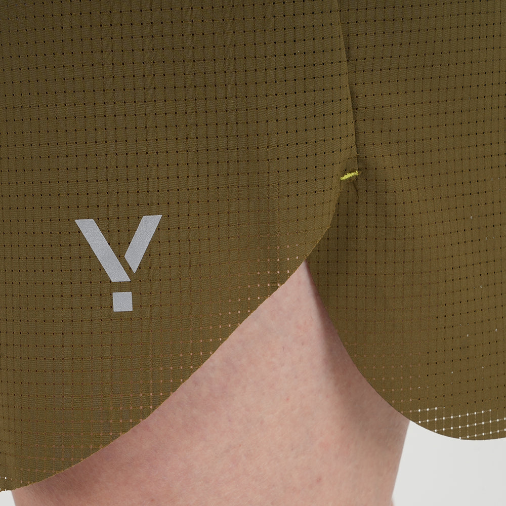 Mens Capella 5 Inch Lightweight Trail Shorts (Khaki)