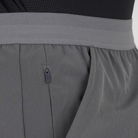 Mens Skua 5 Inch Core Running Shorts (Gray Pinstripe)