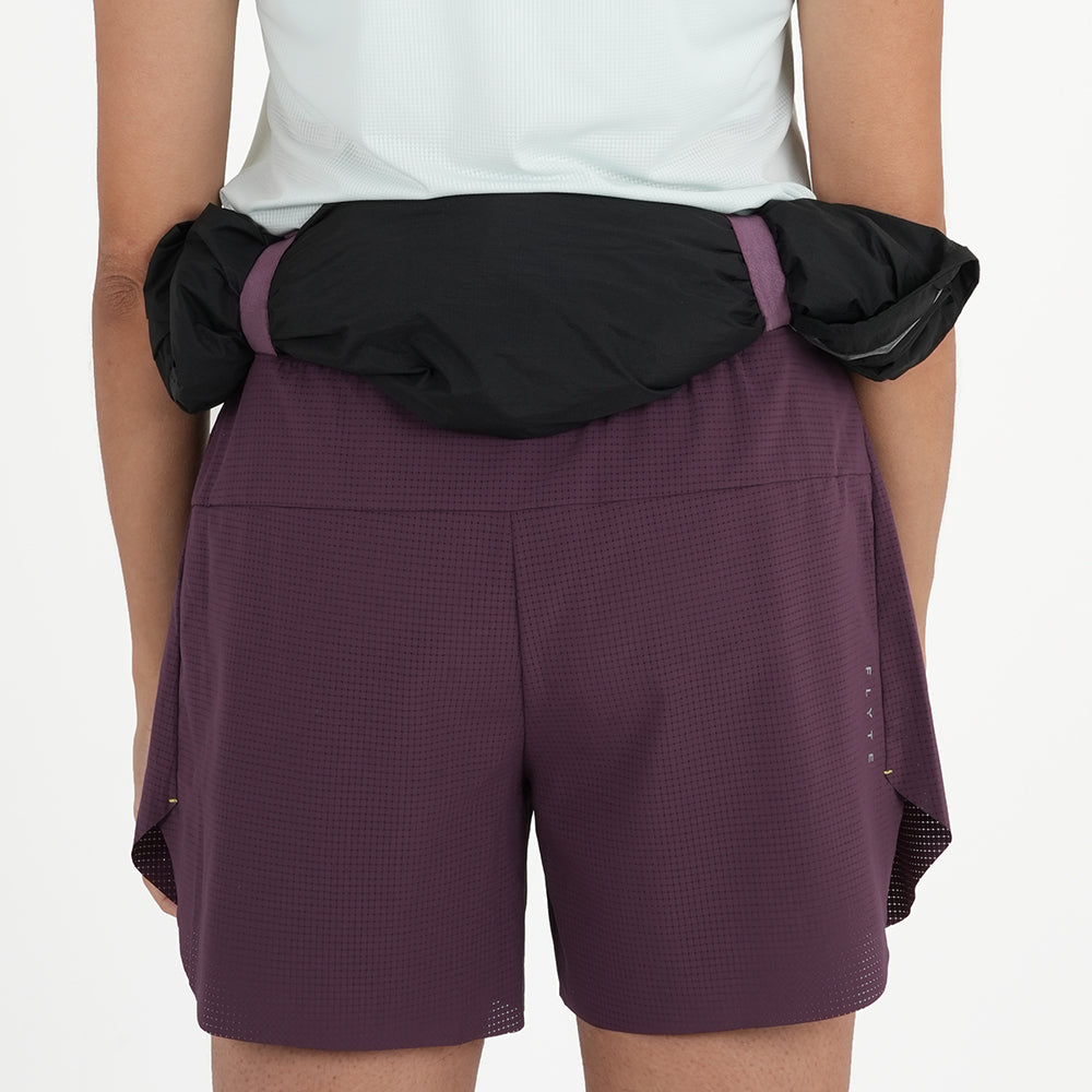 Womens Capella 5 Inch Lightweight Trail Shorts (Blackberry Wine)