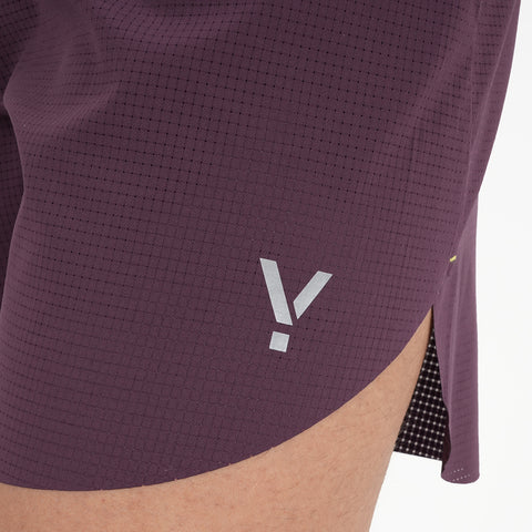 Womens Capella 5 Inch Lightweight Trail Shorts (Blackberry Wine)