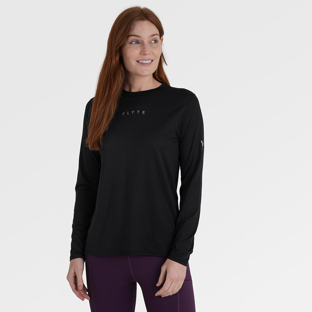 Womens Elpis Core Long Sleeve Running Tee (Black)