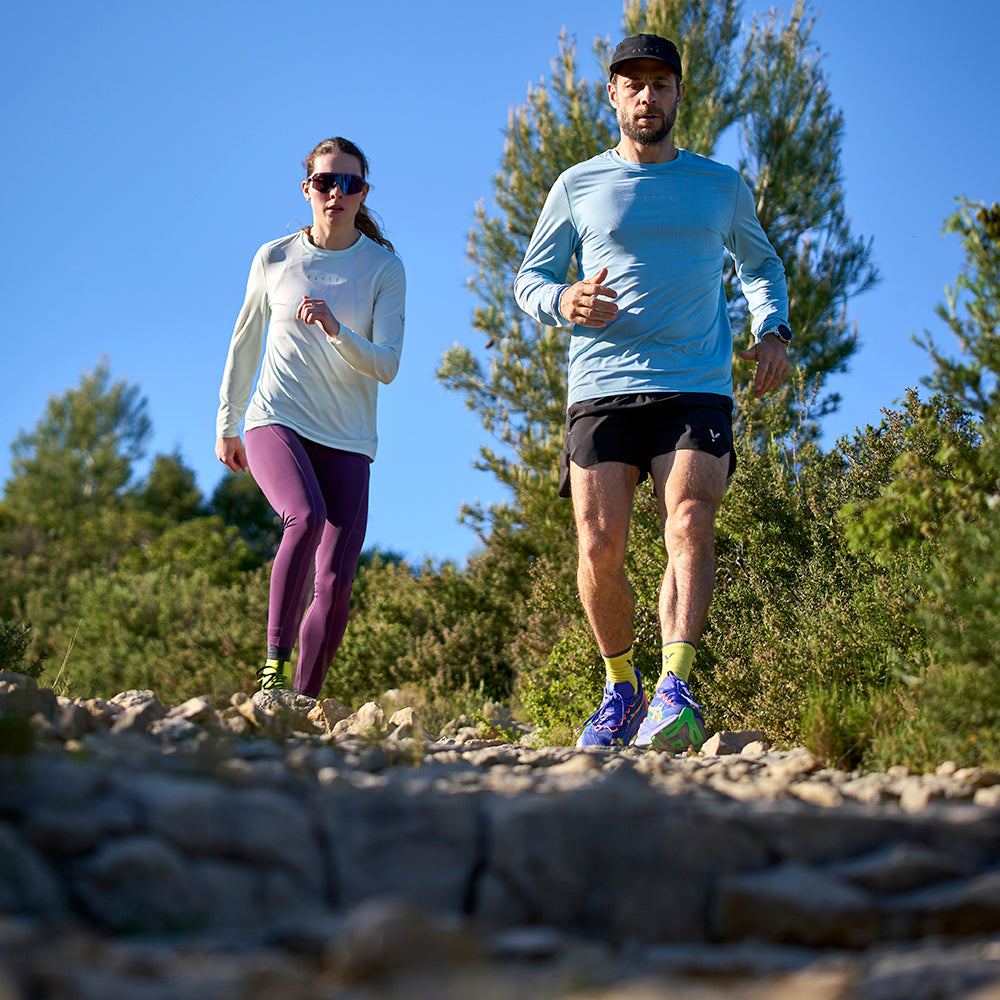 Womens Elpis Core Long Sleeve Running Tee (Morning Mist)