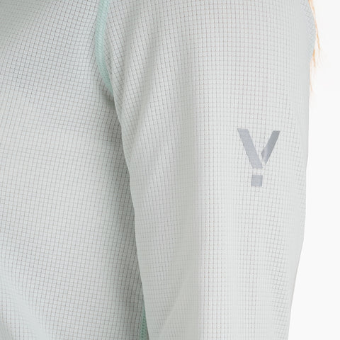Womens Elpis Core Long Sleeve Running Tee (Morning Mist)