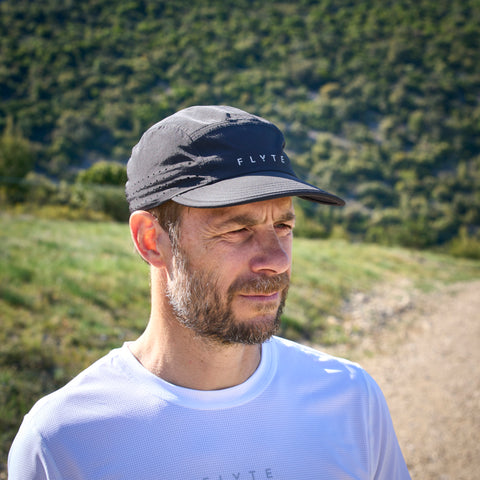 Zero 5 Panel Running Cap (Black)