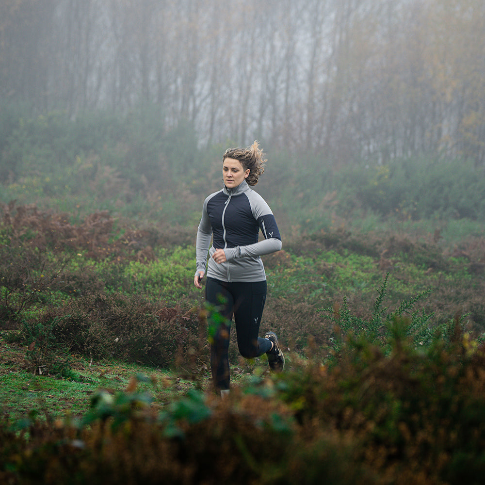 Womens Harrier Insulated Jacket (Cloud/Graphite) | Flyte